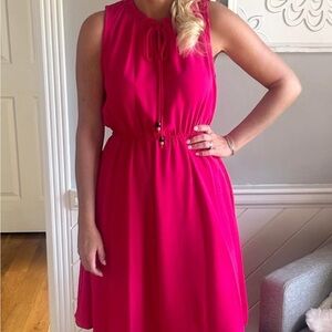 Elegant Pink Sleeveless Dress